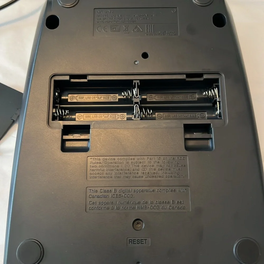 Casio HR-100TM adding machine / printing calculator - Picture 4 of 4